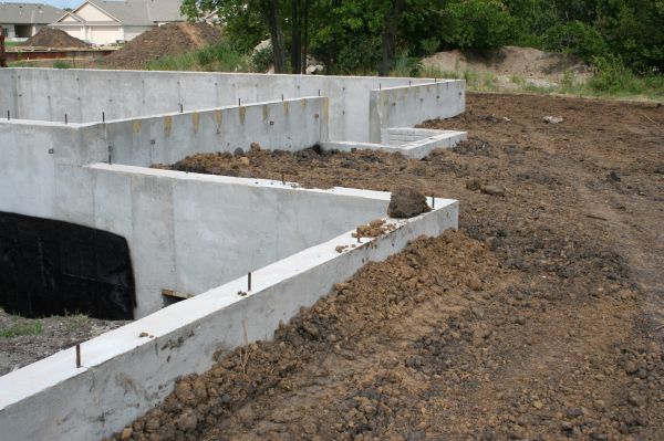 Foundation Wall Construction in Cheyenne